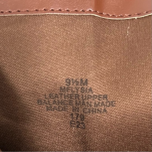 MARC FISHER 🪵 Lysia Stacked Heel Boot - Size 9.5 - Picture 3 of 6